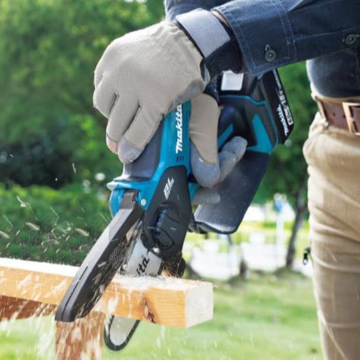 Makita MUC101DZ 充電式ハンディチェンソー ｜ 道具屋オンライン